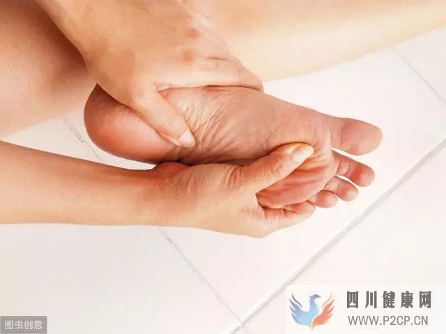 如何自檢是否有糖尿病足風險？(圖2)